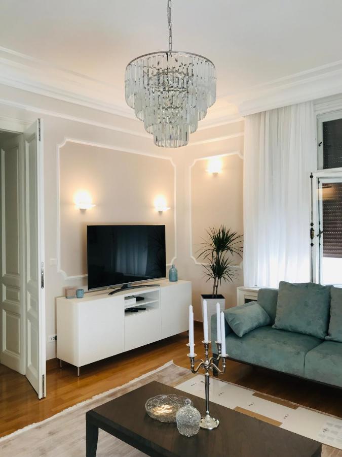 Knez Sima Jacuzzi, 3 Bedrooms, Balcony In Stari Grad ベオグラード エクステリア 写真