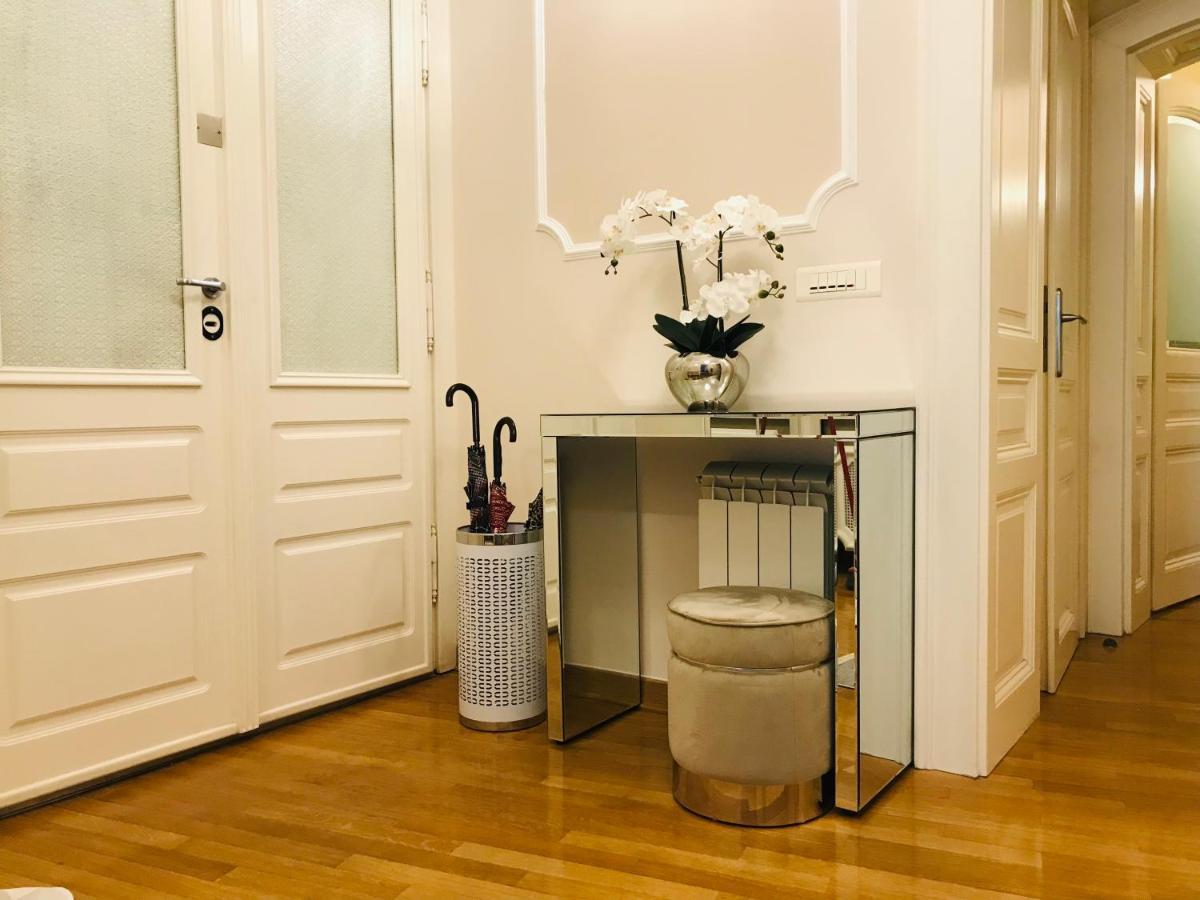 Knez Sima Jacuzzi, 3 Bedrooms, Balcony In Stari Grad ベオグラード エクステリア 写真